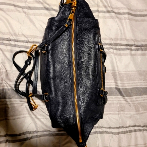 Authentic Louis Vuitton Empreinte Leather bag authenticated by poshmark - Picture 7 of 16